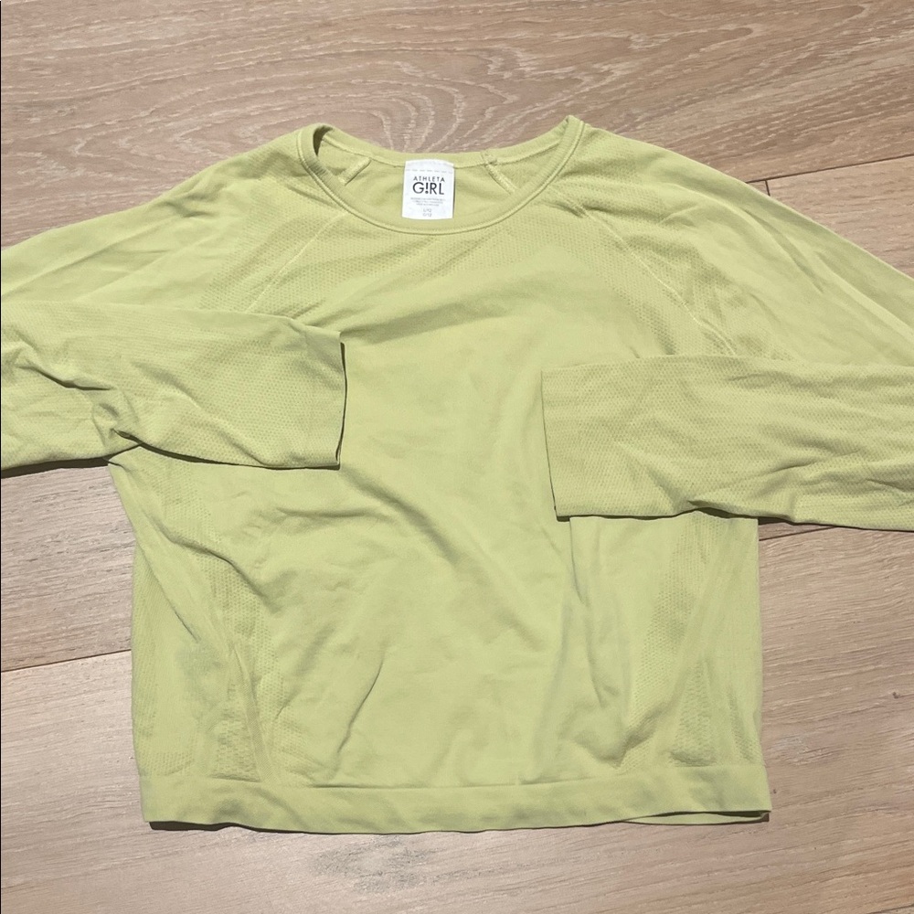Athleta Long Sleeve Tee - Light Green